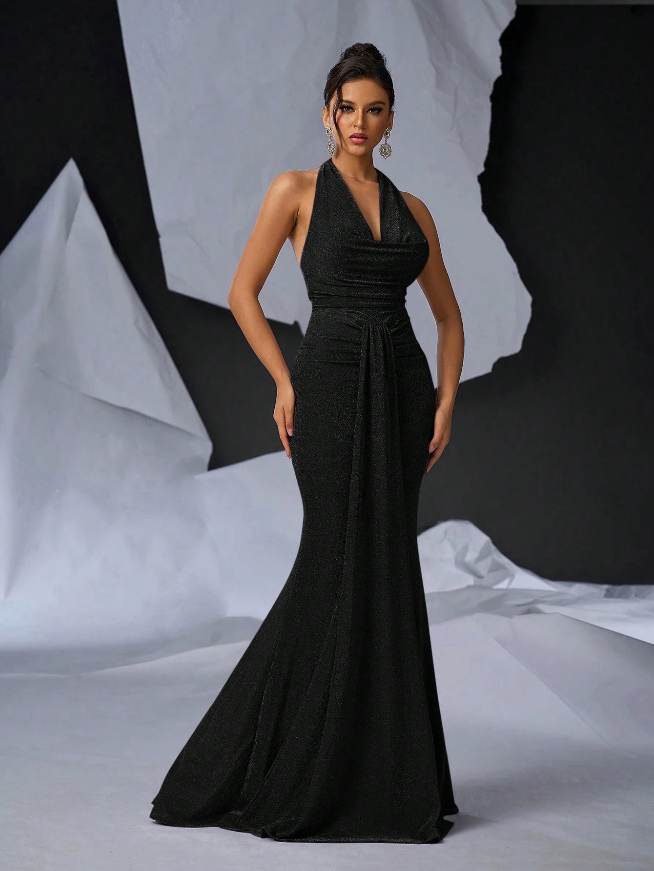 Glamrae Elegant Glittery Black Mermaid Maxi Dress - Perfect for Cocktail Parties, Weddings, Prom, and Special Occasions