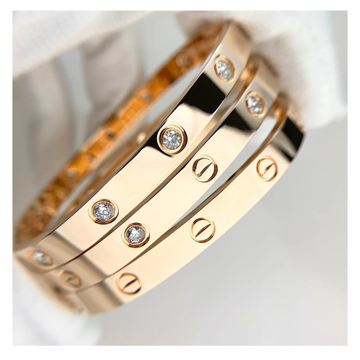 Luxury 18K Gold Plated Screwdriver Love Bangle Bracelet in 316L Stainless Steel for Men and Women - New Arrival