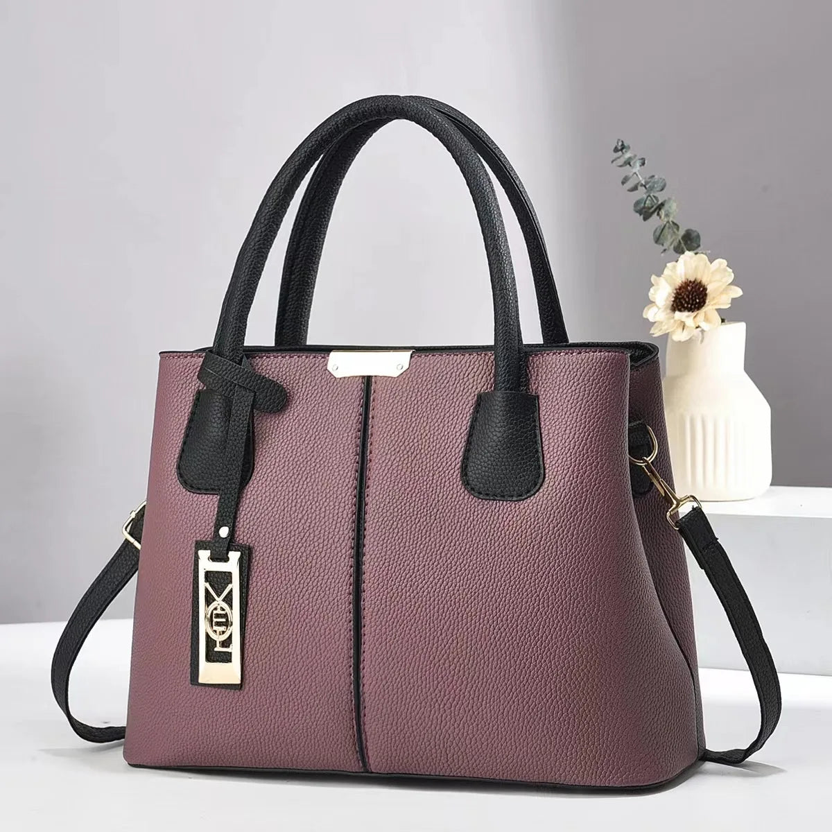 Chic Vintage Large Capacity Shoulder Bag - Stylish PU Leather Handbag for Casual Elegance